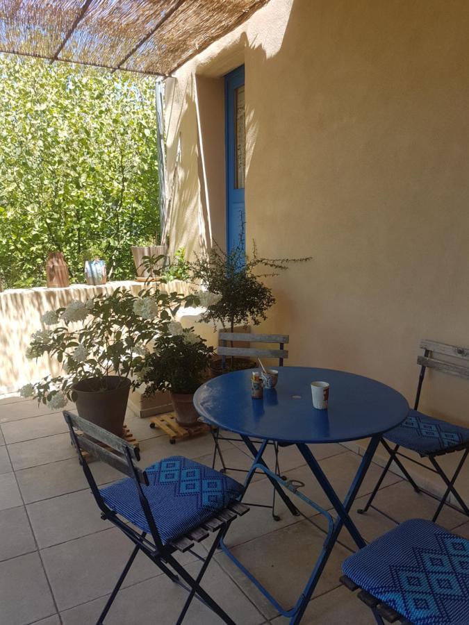 Bed and Breakfast La Colline Bleue à Banne Extérieur photo