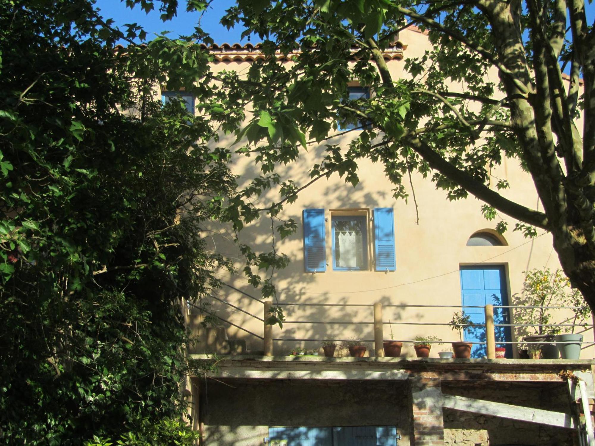 Bed and Breakfast La Colline Bleue à Banne Extérieur photo