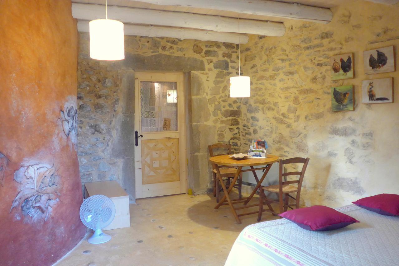 Bed and Breakfast La Colline Bleue à Banne Extérieur photo