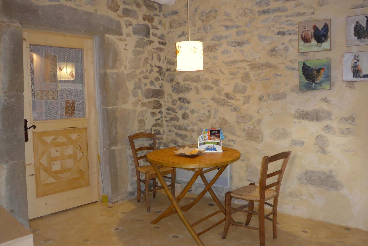 Bed and Breakfast La Colline Bleue à Banne Extérieur photo