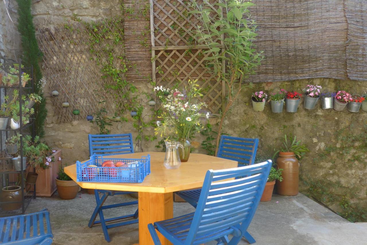 Bed and Breakfast La Colline Bleue à Banne Extérieur photo